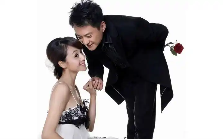 最佳现场20110321王斑谈爱妻曹颖儿子被曝光