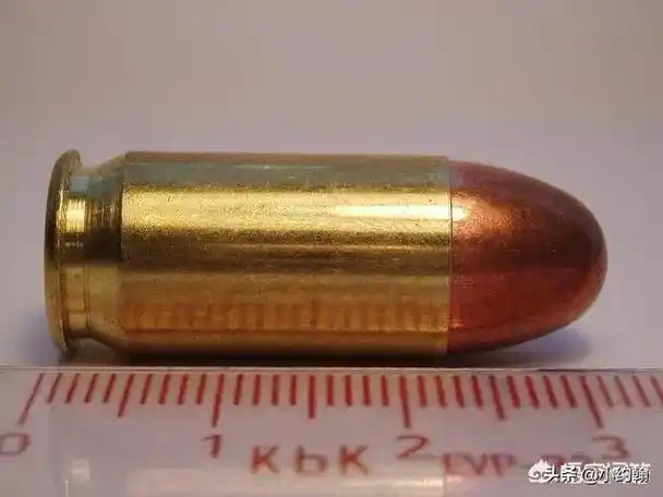 为什么手枪子弹弹头不是尖的