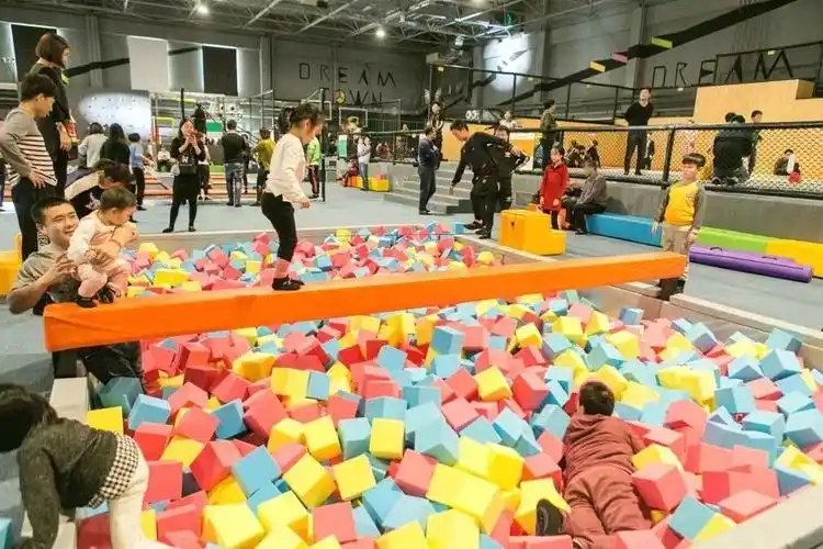 天津首家超大室内游乐场来啦6000平超大面积情人节还有大动作