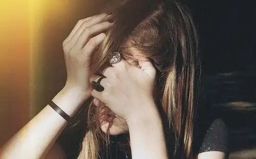 心酸委屈的短句子说说心情,委屈心酸的句子?-语录网