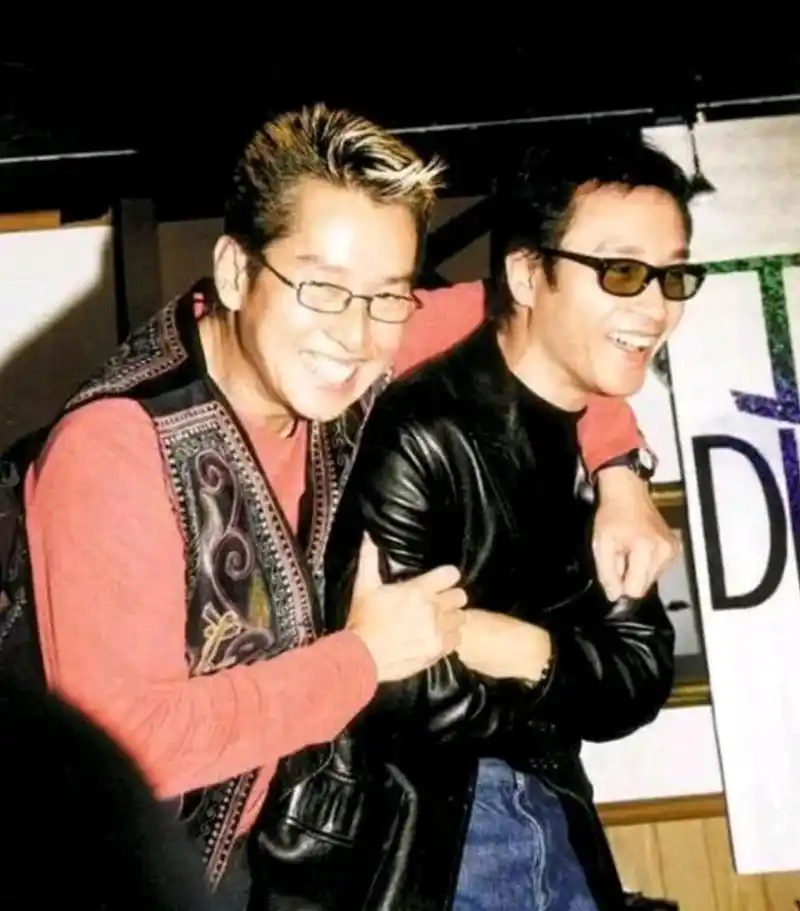 张国荣故事之与谭咏麟的友谊