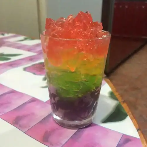 启哥做的彩虹果冻