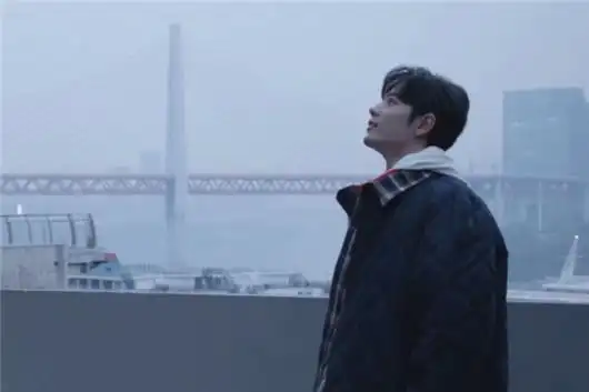 奇妙之城:肖战探索重庆地下世界,发现大老鼠