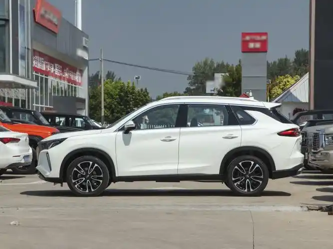 广汽乘用车 传祺gs4 plus 2022款 270t 自动星耀版