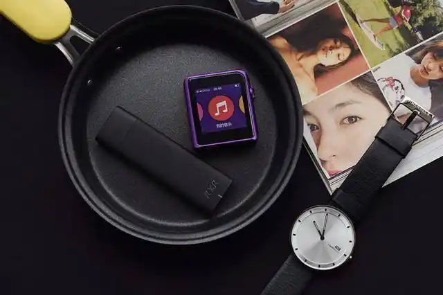 悦然rxr电子烟,拒绝烟民慢性病,开创健康吸烟新体验!