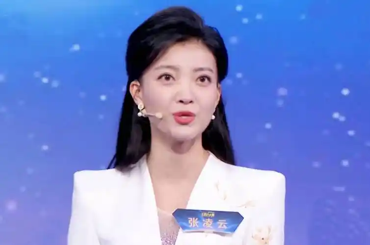 主持人大赛第一赛段收官,30人被淘汰出局,4大热门选手成陪衬,5人留