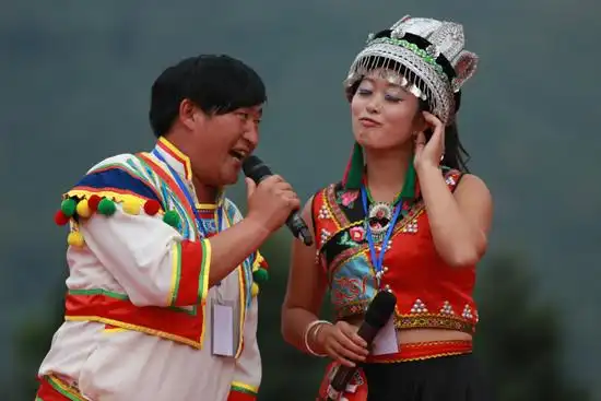 情歌对唱 王国艰/摄
