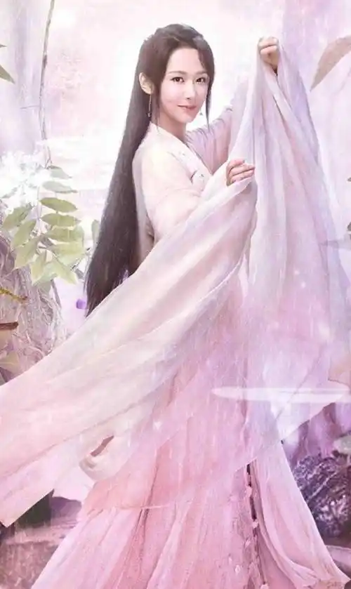 新古装四美出炉!最美是四千年一遇的她?