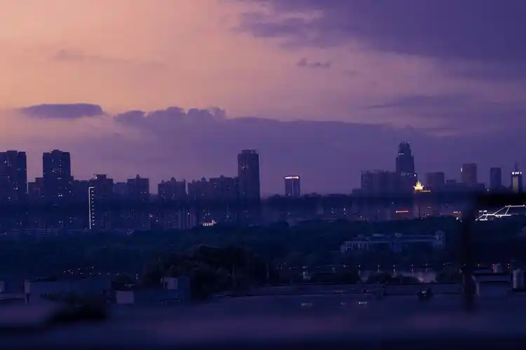 武汉·夏日傍晚 - 艳哥哥是个女孩子 - 图虫网 - 优质摄影师交流社区