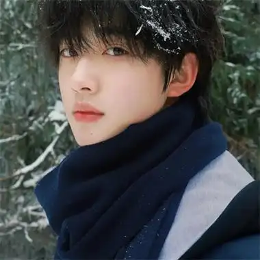 冬天氛围感帅气男生头像图片