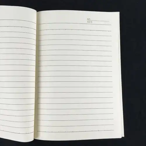 【颜色】灰蓝黄绿(随机发货) 【注意】笔记本张数由内页张数加封皮