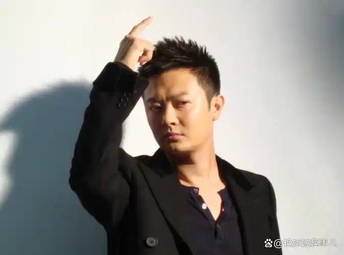 事实证明!遭杜淳李晨背后"插刀"的印小天,走上了另一条不归路