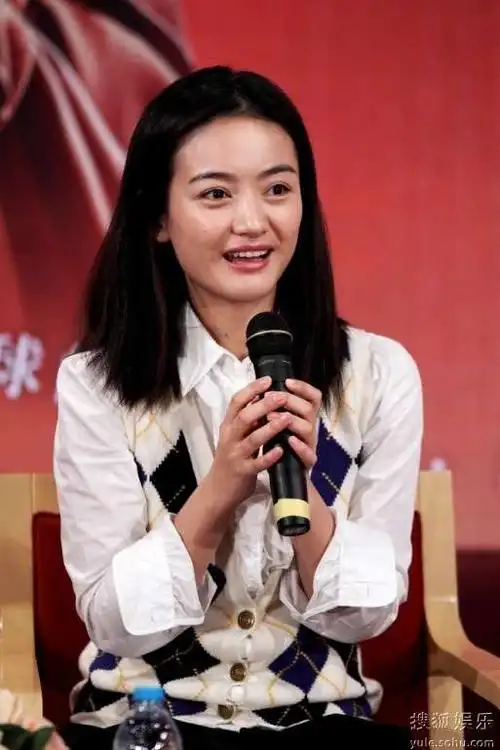 话剧《简爱》继袁泉陈数后 朱杰气质更吻合原型