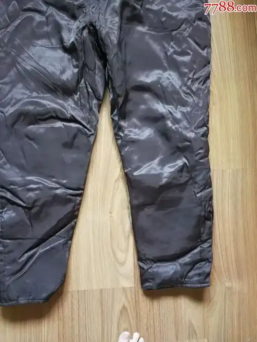 老式小狗皮裤子