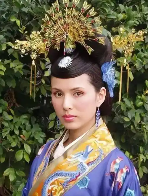 古典美人李若彤的经典角色,"沈蓉"和"小龙女"是视觉巅峰_秋香_电视剧