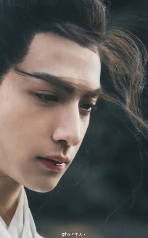 一组润玉的高清壁纸#罗云熙