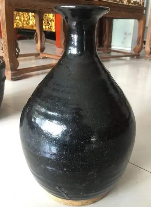 清代中期黑釉玉壶春瓶图片_来自藏友liupan_瓷器_地摊交易_华夏收藏网