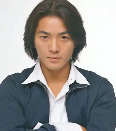 "陈浩南的下半辈子",郑伊健携妻子隐退农村,世间再无浩南哥