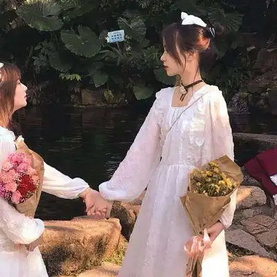 森系闺蜜头像2张-女生头像 - 壁纸家