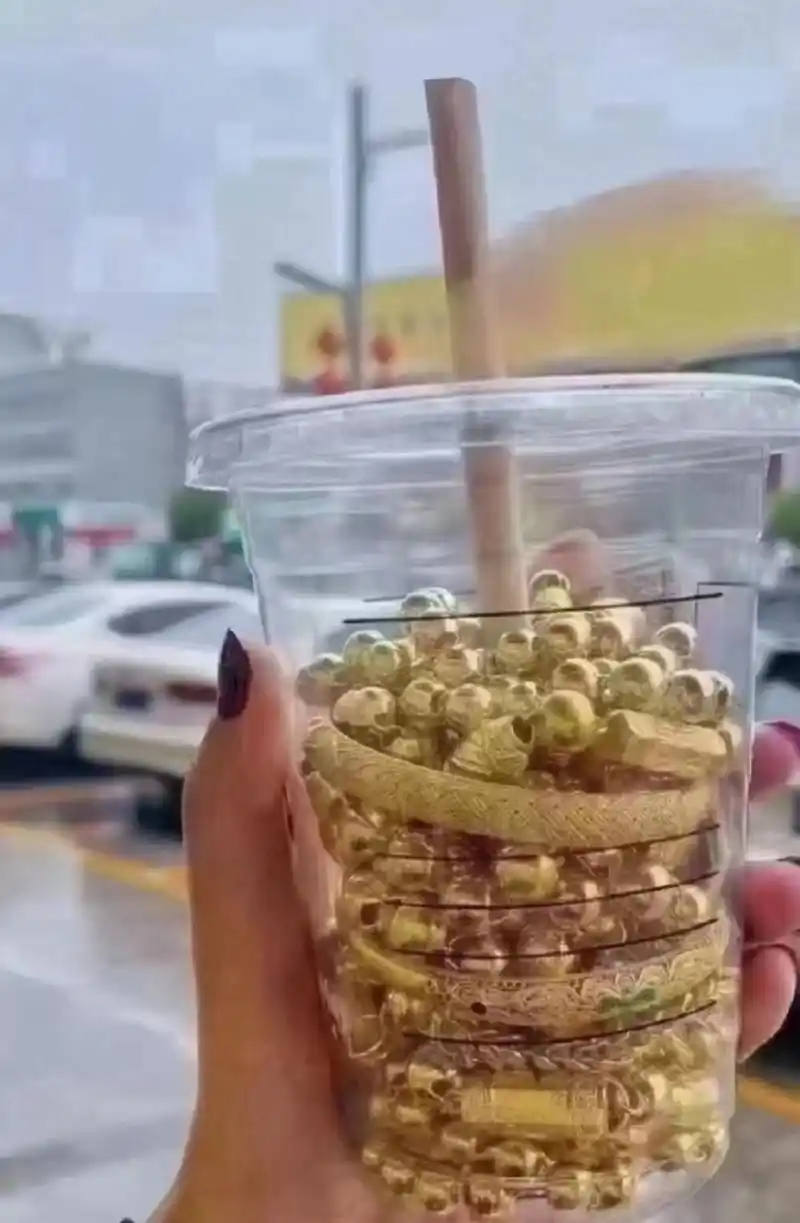 入秋第一杯奶茶,看看自己的肚子第一桶脂肪能不