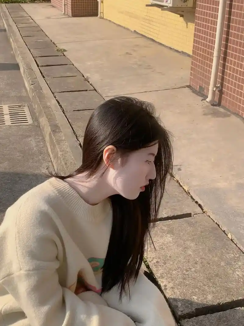 侧脸 #原相机 #阳光 #晒太阳 #分享照片 - 抖音