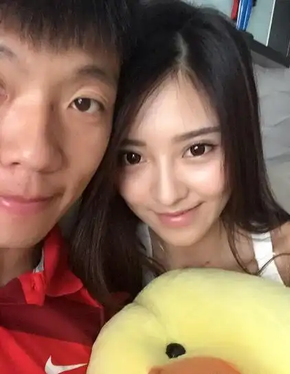 男人总是说女人心,海底针,根本猜不透.所以很多男人就干脆不去猜了.