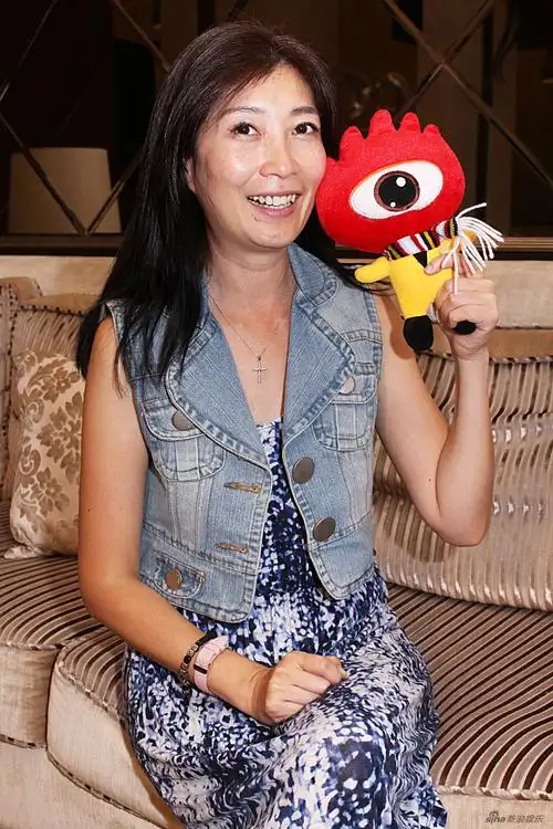 黄嘉千:我喜欢康康 但夏天喜欢诺一