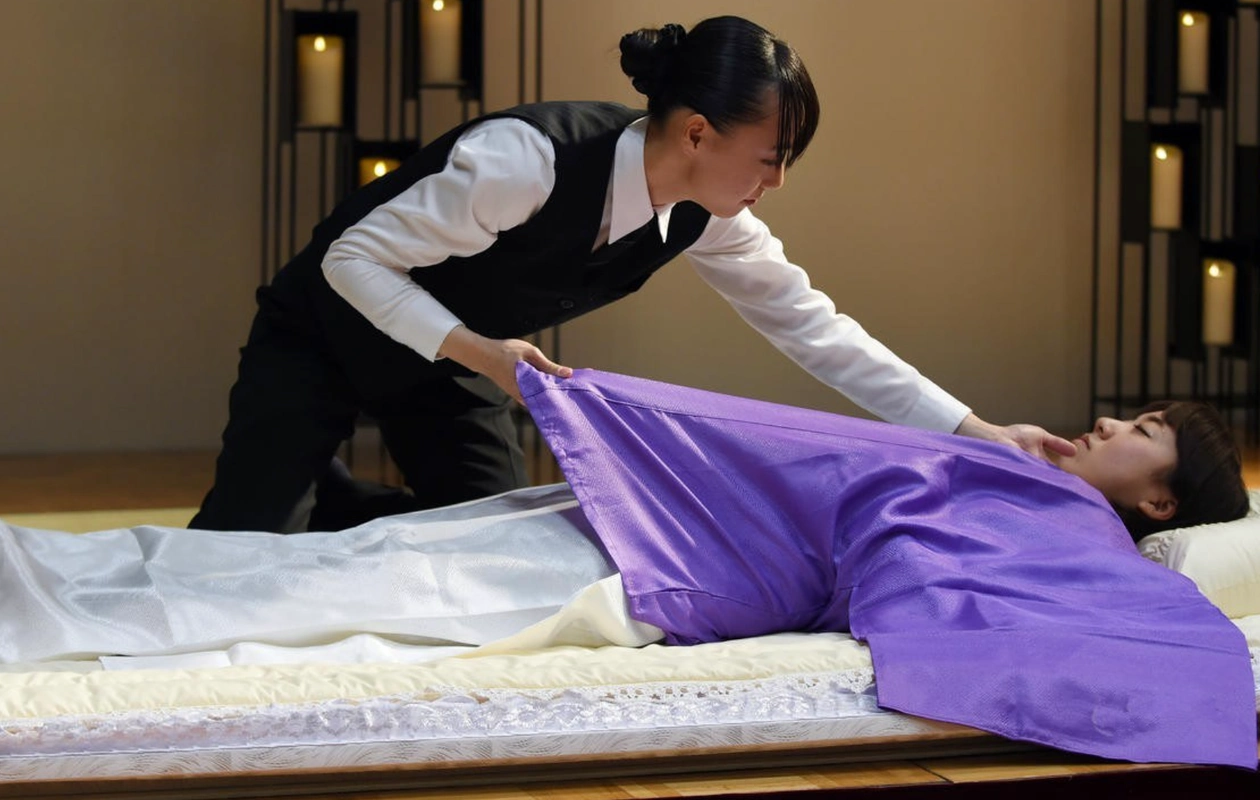 火葬场晚上为什么从来不火化尸体?