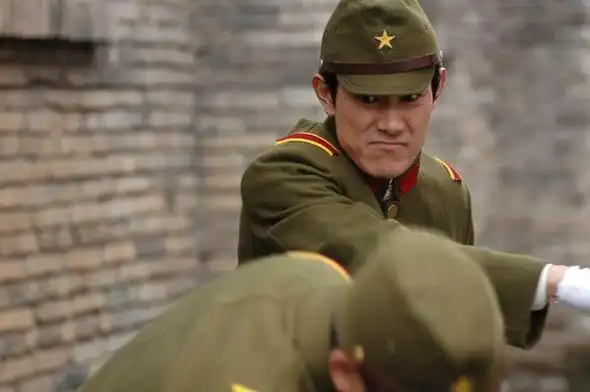 矢野浩二的日军扮相真帅!