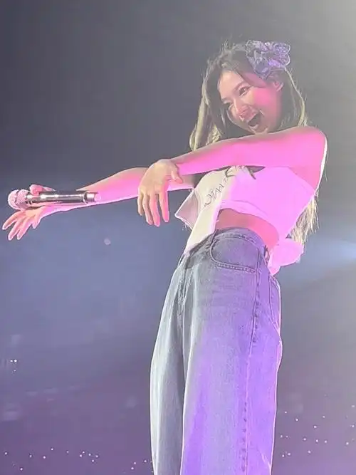 twicela世巡演唱会九兔的超清生图第一弹