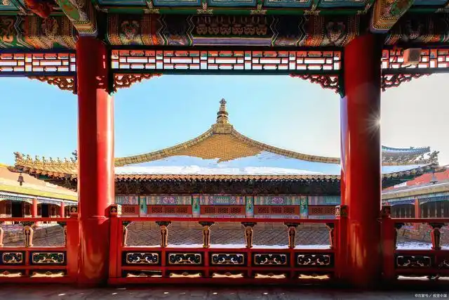 浅谈中国古代建筑特点