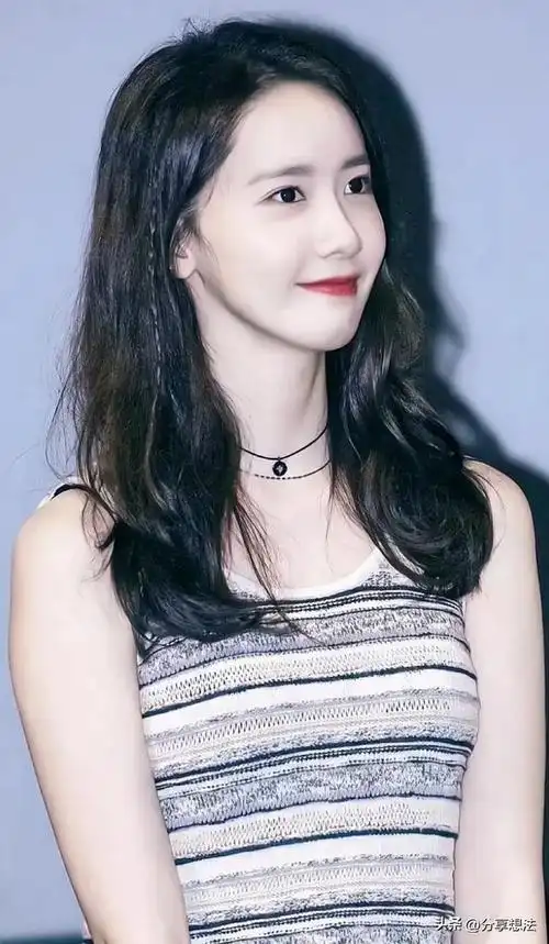 林允儿明星壁纸8