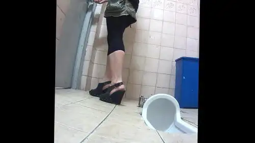 厕所25738 次观看1天前