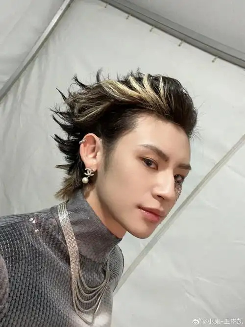 #我的幸福具象化##小鬼把更多时间花在音乐上#