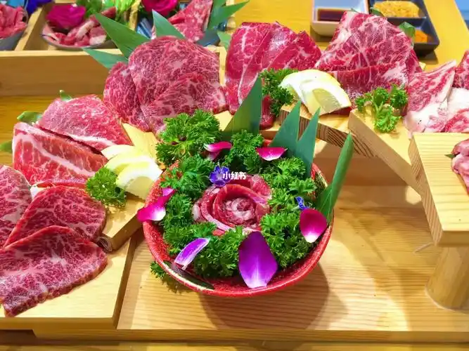 日式精致阶梯烤肉摆盘烤肉摆盘教学