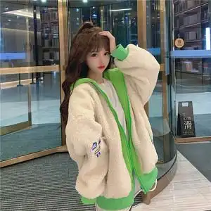 微胖女生学怎么穿搭卫衣