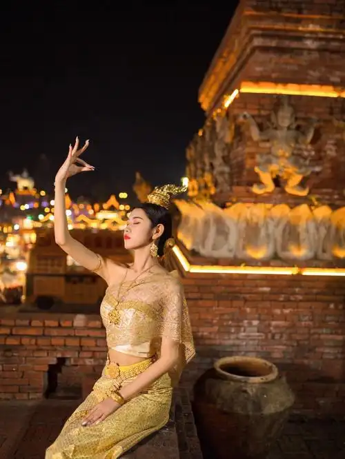 来西双版纳必须打卡一组傣族写真呀19990也太划算啦告庄西双景真的