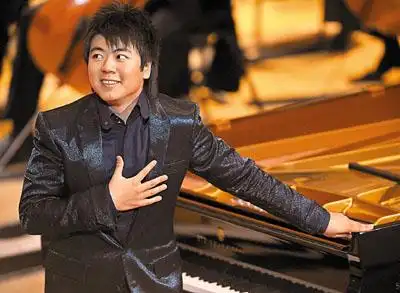 日本片商邀郎朗为电影《交响情人梦》幕后弹奏_影音娱乐_新浪网