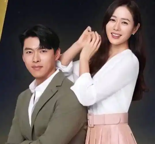 孙艺珍在家中秀恩爱,和玄彬一起包饺子,3种饺子包法很搞笑_孙仙之_男