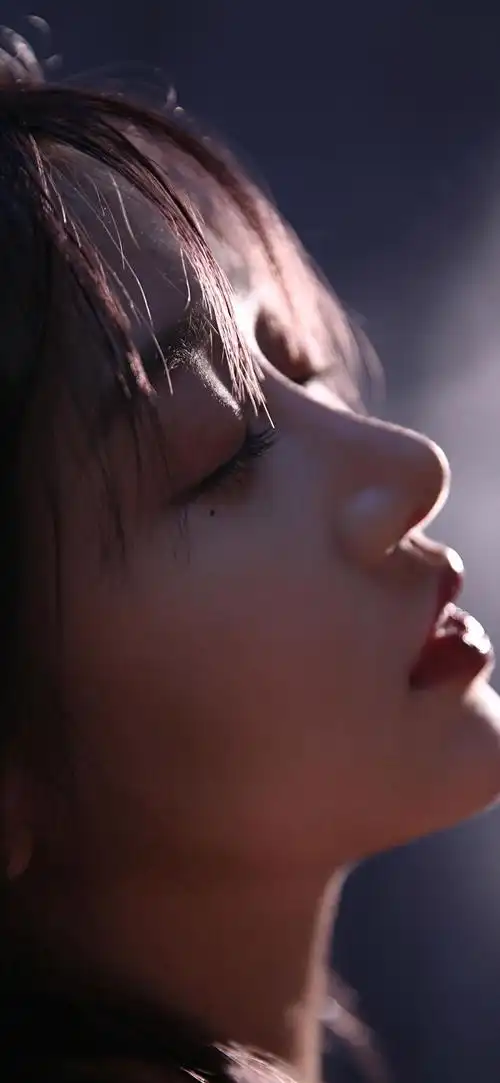 有没有很漂亮的小姐姐壁纸