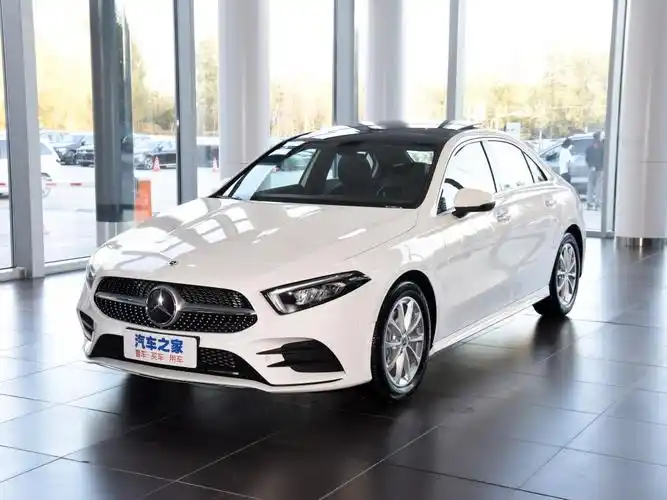 北京奔驰 奔驰a级 2022款 a 200 l 运动轿车动感型
