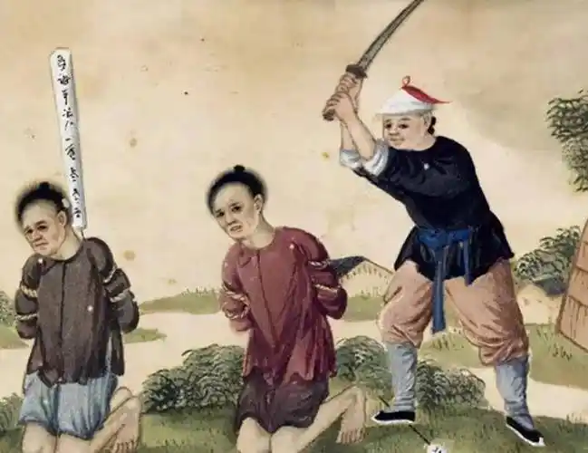 在古代,人被斩首的瞬间是身体感觉头掉了,还是头感觉身体不见了