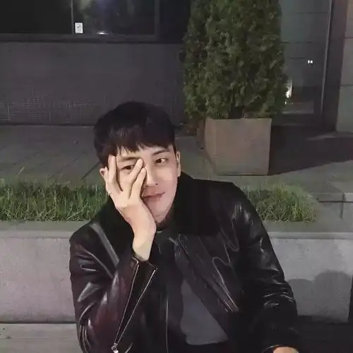 男生头像/直男的求生欲到底有多强?_男友