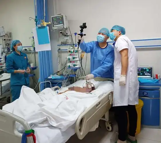 抢救一名重度有机磷农药中毒患者-南阳医学高等专科学校第三附属医院