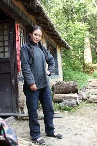 樊氏交流 宗亲闲读 日前,由于兰导演执导的农村文艺片《江边上的女人