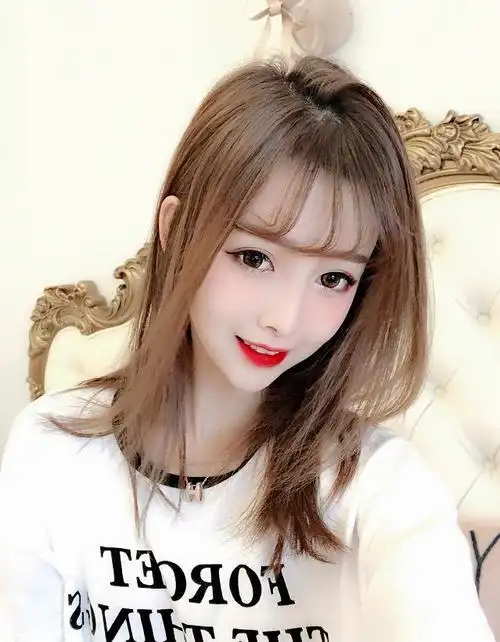 可爱超萌人气网红美女陈蕾蕾图片写真大全抖音陈蕾蕾生活福利照