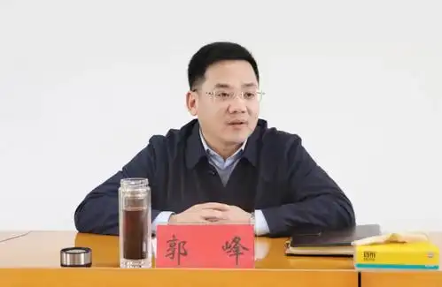 德兴市委书记郭峰走访慰问全国省市级劳动模范和先进工作者代表