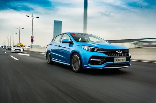 艾瑞泽gx 官方指导价7.59-11.39万.目前顶配落地价格在11万左右.