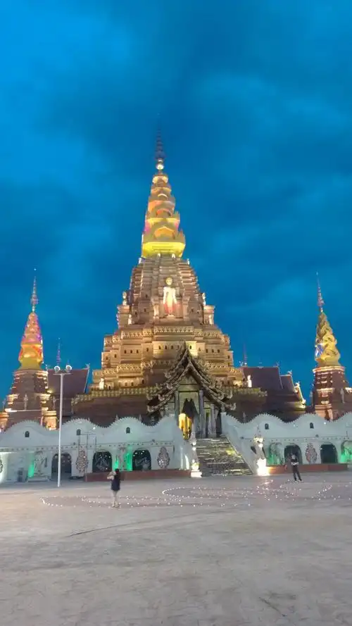 西双版纳告庄旅游攻略(西双版纳告庄有什么景点)