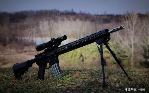 ar-15(5.56mm口径步枪)